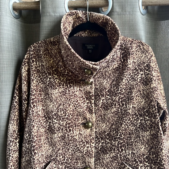 Talbots Button Down Leopard Print chunky gold button jacket pockets. 16 petite - Picture 9 of 13
